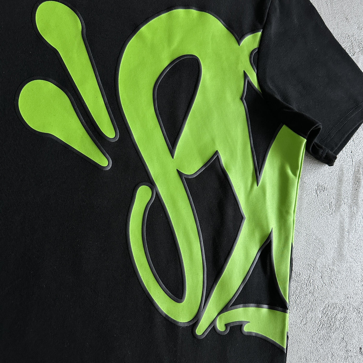 Synaworld Tshirt