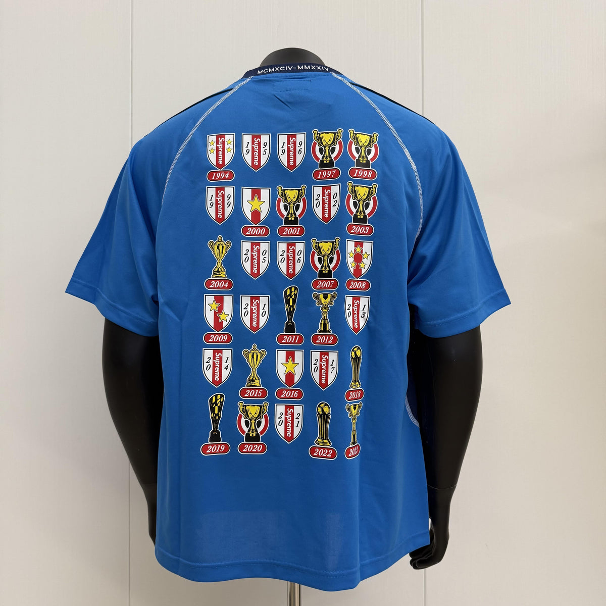 Supreme Tshirt