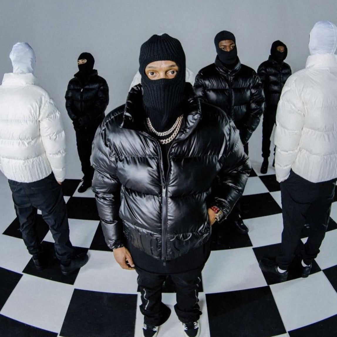 Trapstar Irongate Embossed Puffer Jacket Black